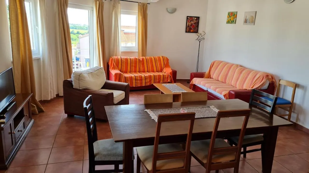 Apartment Zvonko Karigador Novigrad   Novigrad (Istria)