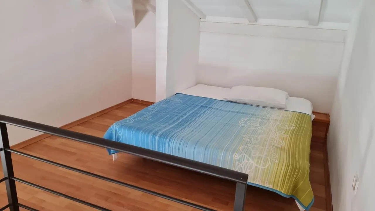 Apartment Zvonko Karigador Novigrad  0*, Novigrad (Istria)