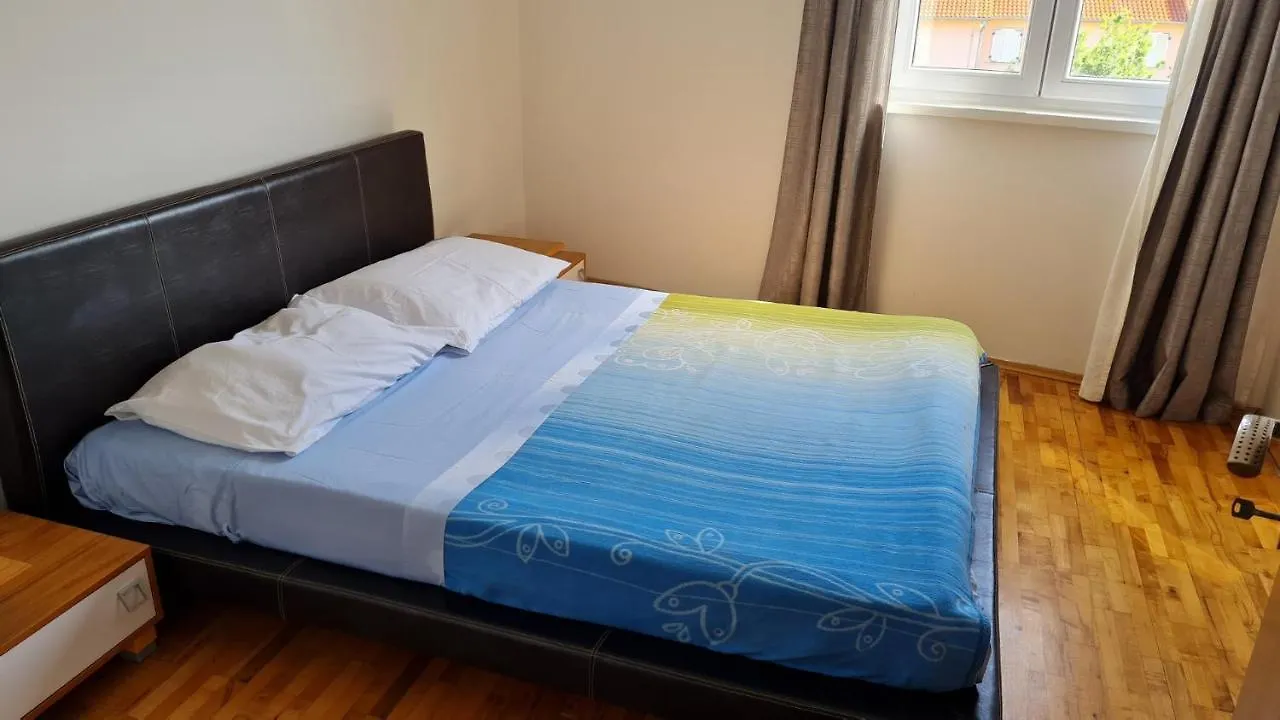 Apartment Zvonko Karigador Novigrad   Novigrad (Istria)